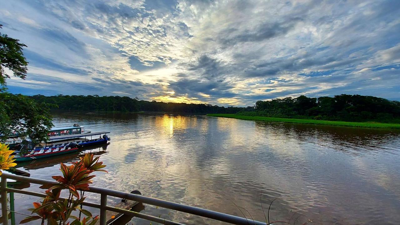 Tortuguero Adventures Guesthouse Bagian luar foto