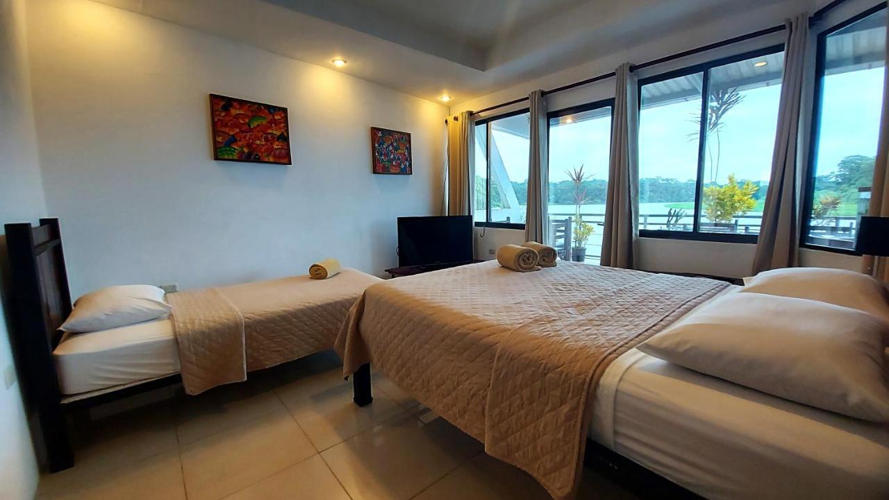 Tortuguero Adventures Guesthouse Bagian luar foto